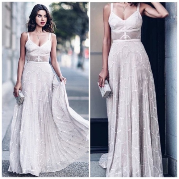 Alexis Isabella Maxi Gown in Silver Blush Small Formal Evening Black Tie - Picture 1 of 9